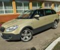 Желтый Шкода Фабия, объемом двигателя 1.6 л и пробегом 207 тыс. км за 7700 $, фото 10 на Automoto.ua