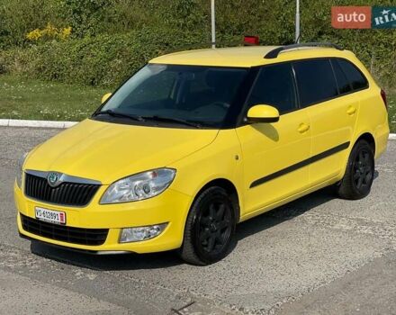 Желтый Шкода Фабия, объемом двигателя 1.2 л и пробегом 169 тыс. км за 7999 $, фото 13 на Automoto.ua