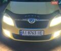 Желтый Шкода Фабия, объемом двигателя 1.6 л и пробегом 308 тыс. км за 5500 $, фото 1 на Automoto.ua