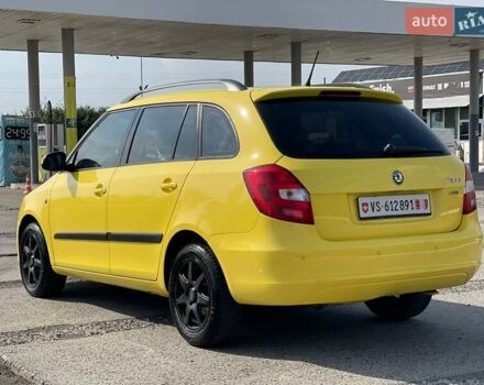 Желтый Шкода Фабия, объемом двигателя 1.2 л и пробегом 169 тыс. км за 7999 $, фото 8 на Automoto.ua