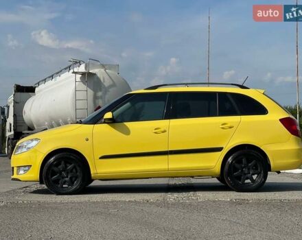 Желтый Шкода Фабия, объемом двигателя 1.2 л и пробегом 169 тыс. км за 7999 $, фото 14 на Automoto.ua