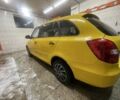 Желтый Шкода Фабия, объемом двигателя 1.2 л и пробегом 277 тыс. км за 4050 $, фото 1 на Automoto.ua