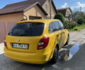 Желтый Шкода Фабия, объемом двигателя 1.2 л и пробегом 285 тыс. км за 4195 $, фото 1 на Automoto.ua
