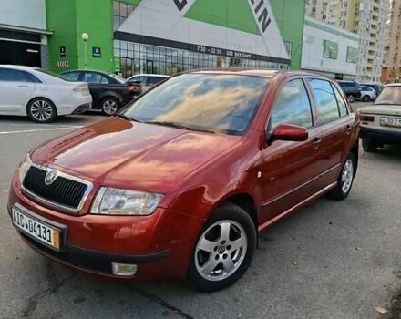 Желтый Шкода Фабия, объемом двигателя 1.4 л и пробегом 182 тыс. км за 4200 $, фото 1 на Automoto.ua