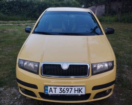 Жовтий Шкода Фабія, об'ємом двигуна 1.2 л та пробігом 245 тис. км за 2800 $, фото 1 на Automoto.ua