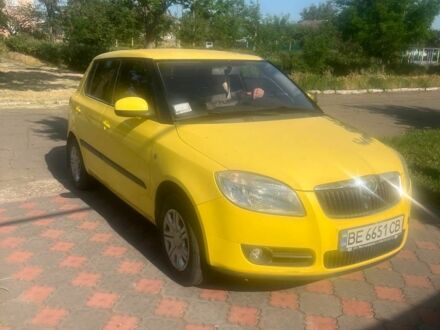 Шкода Фабия 2008 в Доманевке на Automoto.ua Желтый Шкода Фабия, объемом двигателя 1.4 л и пробегом 169 тыс. км за 4111 $, фото 1 на Automoto.ua