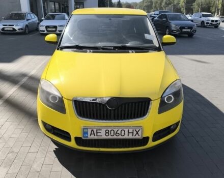 Шкода Фабия 2008 в Никополе на Automoto.ua Желтый Шкода Фабия, объемом двигателя 1.4 л и пробегом 320 тыс. км за 4050 $, фото 1 на Automoto.ua