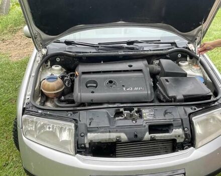 Серый Шкода Фабия, объемом двигателя 1.4 л и пробегом 247 тыс. км за 3000 $, фото 11 на Automoto.ua
