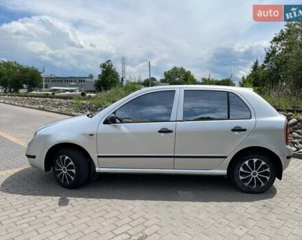 Серый Шкода Фабия, объемом двигателя 1.4 л и пробегом 240 тыс. км за 3450 $, фото 3 на Automoto.ua