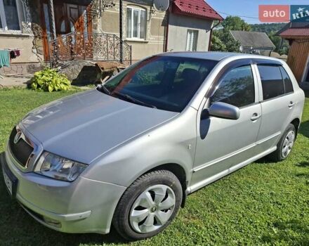 Сірий Шкода Фабія, об'ємом двигуна 1.39 л та пробігом 350 тис. км за 3300 $, фото 1 на Automoto.ua