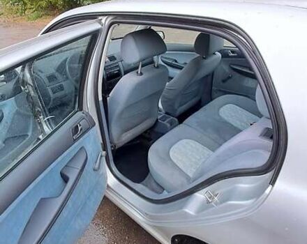Шкода Фабия 2001 в Ровно на Automoto.ua Серый Шкода Фабия, объемом двигателя 1.9 л и пробегом 230 тыс. км за 2350 $, фото 4 на Automoto.ua