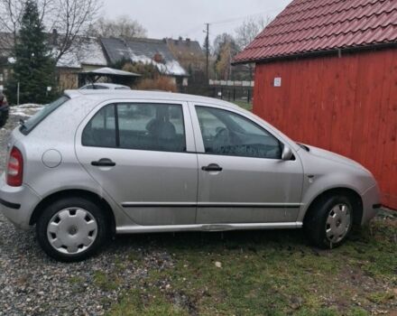 Серый Шкода Фабия, объемом двигателя 1.4 л и пробегом 150 тыс. км за 3800 $, фото 2 на Automoto.ua