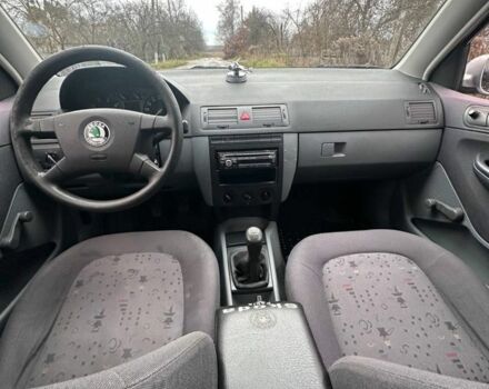 Сірий Шкода Фабія, об'ємом двигуна 1.4 л та пробігом 315 тис. км за 3700 $, фото 13 на Automoto.ua