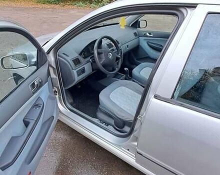 Шкода Фабия 2001 в Ровно на Automoto.ua Серый Шкода Фабия, объемом двигателя 1.9 л и пробегом 230 тыс. км за 2350 $, фото 6 на Automoto.ua