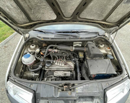 Сірий Шкода Фабія, об'ємом двигуна 1.39 л та пробігом 280 тис. км за 2100 $, фото 8 на Automoto.ua