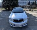 Серый Шкода Фабия, объемом двигателя 1.4 л и пробегом 250 тыс. км за 2500 $, фото 1 на Automoto.ua