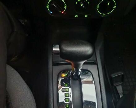 Серый Шкода Фабия, объемом двигателя 1.39 л и пробегом 290 тыс. км за 4000 $, фото 2 на Automoto.ua