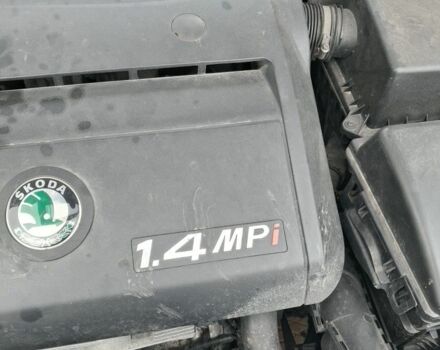 Серый Шкода Фабия, объемом двигателя 1.4 л и пробегом 150 тыс. км за 3800 $, фото 5 на Automoto.ua