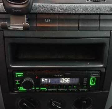 Шкода Фабия 2001 в Самборе на Automoto.ua Серый Шкода Фабия, объемом двигателя 1.9 л и пробегом 365 тыс. км за 2800 $, фото 2 на Automoto.ua