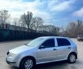 Сірий Шкода Фабія, об'ємом двигуна 1 л та пробігом 300 тис. км за 2350 $, фото 3 на Automoto.ua