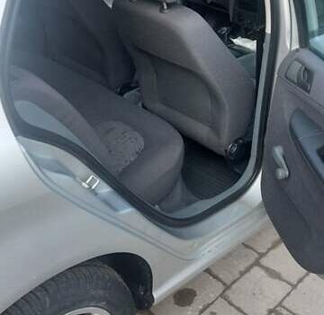 Серый Шкода Фабия, объемом двигателя 1.39 л и пробегом 158 тыс. км за 2350 $, фото 7 на Automoto.ua