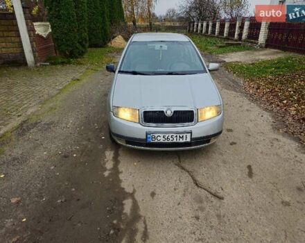 Серый Шкода Фабия, объемом двигателя 1.9 л и пробегом 235 тыс. км за 2350 $, фото 2 на Automoto.ua