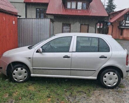 Серый Шкода Фабия, объемом двигателя 1.4 л и пробегом 150 тыс. км за 3800 $, фото 1 на Automoto.ua