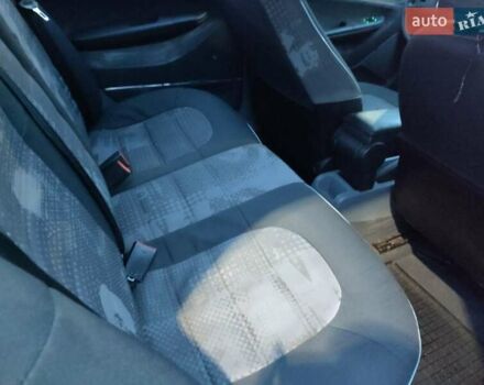 Сірий Шкода Фабія, об'ємом двигуна 1.4 л та пробігом 262 тис. км за 3500 $, фото 6 на Automoto.ua