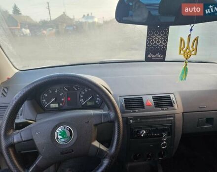 Сірий Шкода Фабія, об'ємом двигуна 1.4 л та пробігом 361 тис. км за 3300 $, фото 2 на Automoto.ua