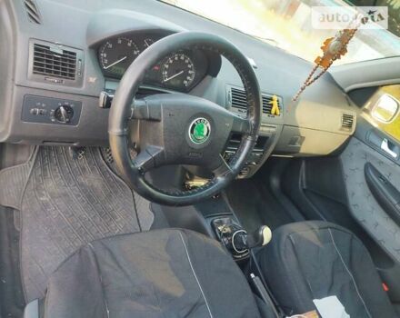 Сірий Шкода Фабія, об'ємом двигуна 1.4 л та пробігом 263 тис. км за 3000 $, фото 7 на Automoto.ua