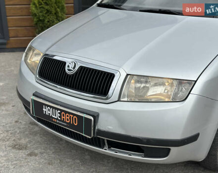 Серый Шкода Фабия, объемом двигателя 1.4 л и пробегом 182 тыс. км за 3900 $, фото 5 на Automoto.ua