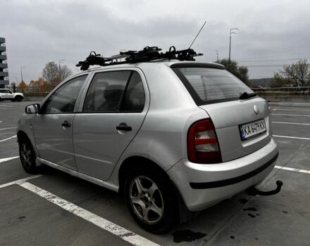 Серый Шкода Фабия, объемом двигателя 1.4 л и пробегом 307 тыс. км за 3000 $, фото 3 на Automoto.ua