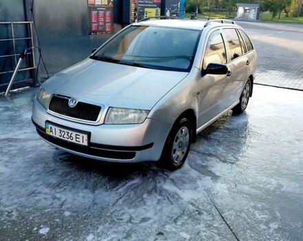 Сірий Шкода Фабія, об'ємом двигуна 1.4 л та пробігом 253 тис. км за 3300 $, фото 1 на Automoto.ua