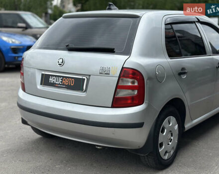 Серый Шкода Фабия, объемом двигателя 1.4 л и пробегом 182 тыс. км за 3900 $, фото 25 на Automoto.ua