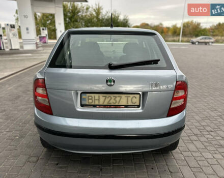 Серый Шкода Фабия, объемом двигателя 1.39 л и пробегом 270 тыс. км за 2900 $, фото 10 на Automoto.ua