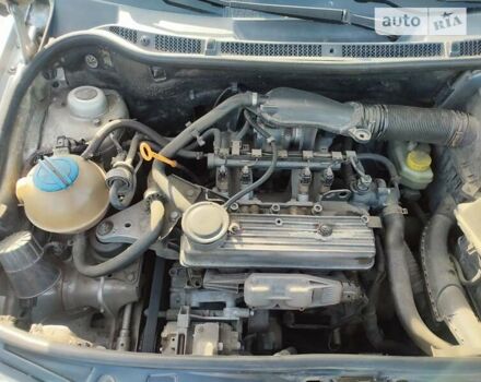 Сірий Шкода Фабія, об'ємом двигуна 1.4 л та пробігом 263 тис. км за 3000 $, фото 3 на Automoto.ua