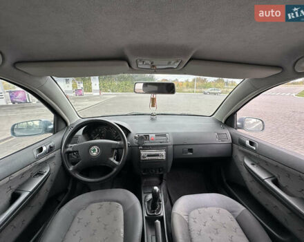 Серый Шкода Фабия, объемом двигателя 1.39 л и пробегом 270 тыс. км за 2900 $, фото 22 на Automoto.ua