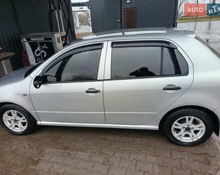 Серый Шкода Фабия, объемом двигателя 1.39 л и пробегом 289 тыс. км за 2800 $, фото 7 на Automoto.ua