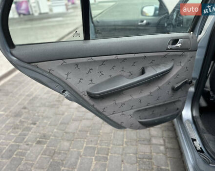 Серый Шкода Фабия, объемом двигателя 1.39 л и пробегом 270 тыс. км за 2900 $, фото 17 на Automoto.ua