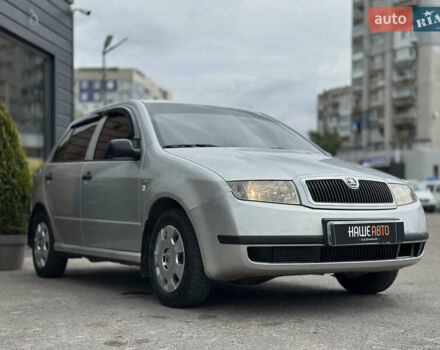 Серый Шкода Фабия, объемом двигателя 1.4 л и пробегом 182 тыс. км за 3900 $, фото 11 на Automoto.ua