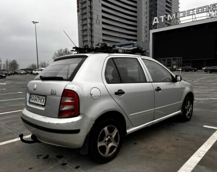 Серый Шкода Фабия, объемом двигателя 1.4 л и пробегом 307 тыс. км за 3000 $, фото 2 на Automoto.ua