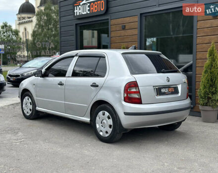 Серый Шкода Фабия, объемом двигателя 1.4 л и пробегом 182 тыс. км за 3900 $, фото 15 на Automoto.ua