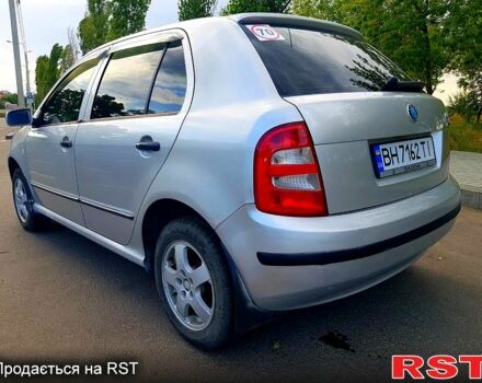 Серый Шкода Фабия, объемом двигателя 1.4 л и пробегом 205 тыс. км за 3500 $, фото 2 на Automoto.ua