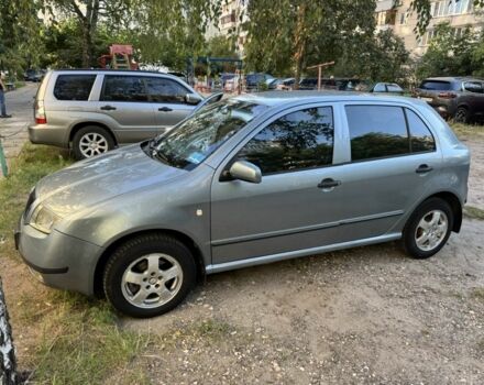 Сірий Шкода Фабія, об'ємом двигуна 1.2 л та пробігом 213 тис. км за 3100 $, фото 1 на Automoto.ua