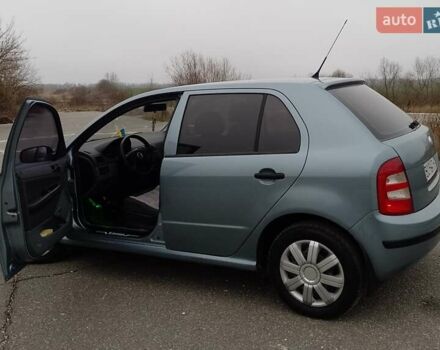 Сірий Шкода Фабія, об'ємом двигуна 1.2 л та пробігом 325 тис. км за 3450 $, фото 13 на Automoto.ua