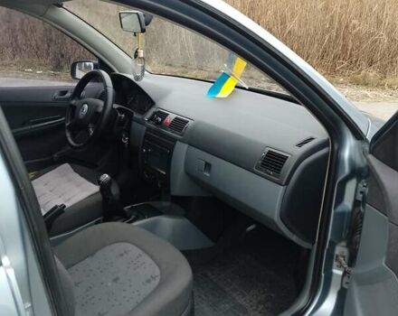 Сірий Шкода Фабія, об'ємом двигуна 1.2 л та пробігом 325 тис. км за 3450 $, фото 34 на Automoto.ua