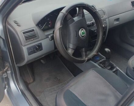 Серый Шкода Фабия, объемом двигателя 0 л и пробегом 270 тыс. км за 2400 $, фото 4 на Automoto.ua