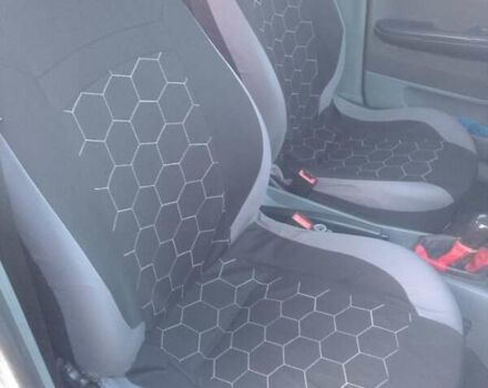 Сірий Шкода Фабія, об'ємом двигуна 1.2 л та пробігом 453 тис. км за 2400 $, фото 5 на Automoto.ua