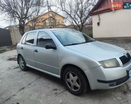 Серый Шкода Фабия, объемом двигателя 1.2 л и пробегом 361 тыс. км за 2450 $, фото 2 на Automoto.ua