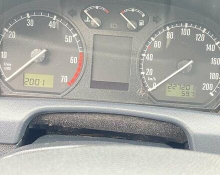 Серый Шкода Фабия, объемом двигателя 1.39 л и пробегом 227 тыс. км за 4500 $, фото 10 на Automoto.ua